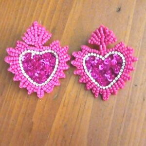 SOURCE UNKNOWN Women's Pink Beaded Heart Post Earrings * MUST BUNDLE*